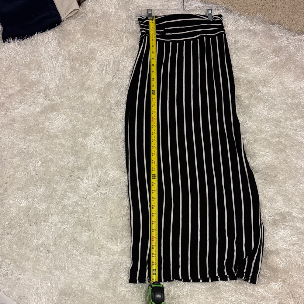 A. Byer Black and White Maxi Skirt - Picture 2 of 7
